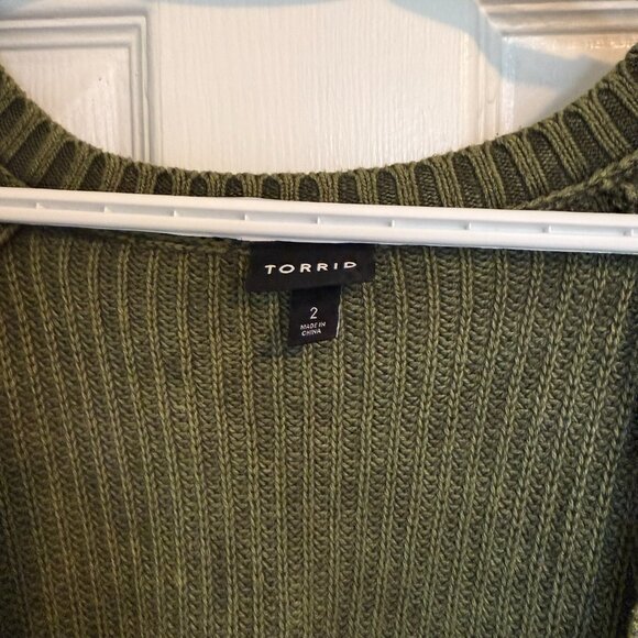 Torrid Green Criss Cross Sleeve Knit Sweater - Picture 2 of 7